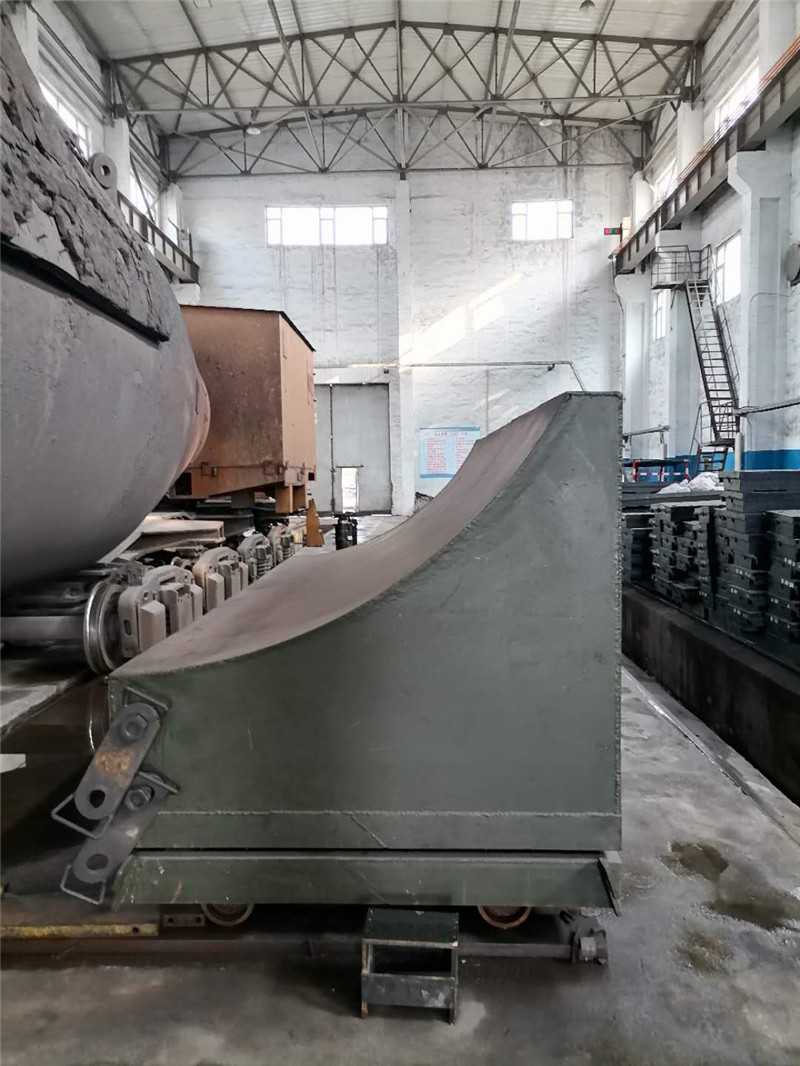 320T鱼雷罐车托架...